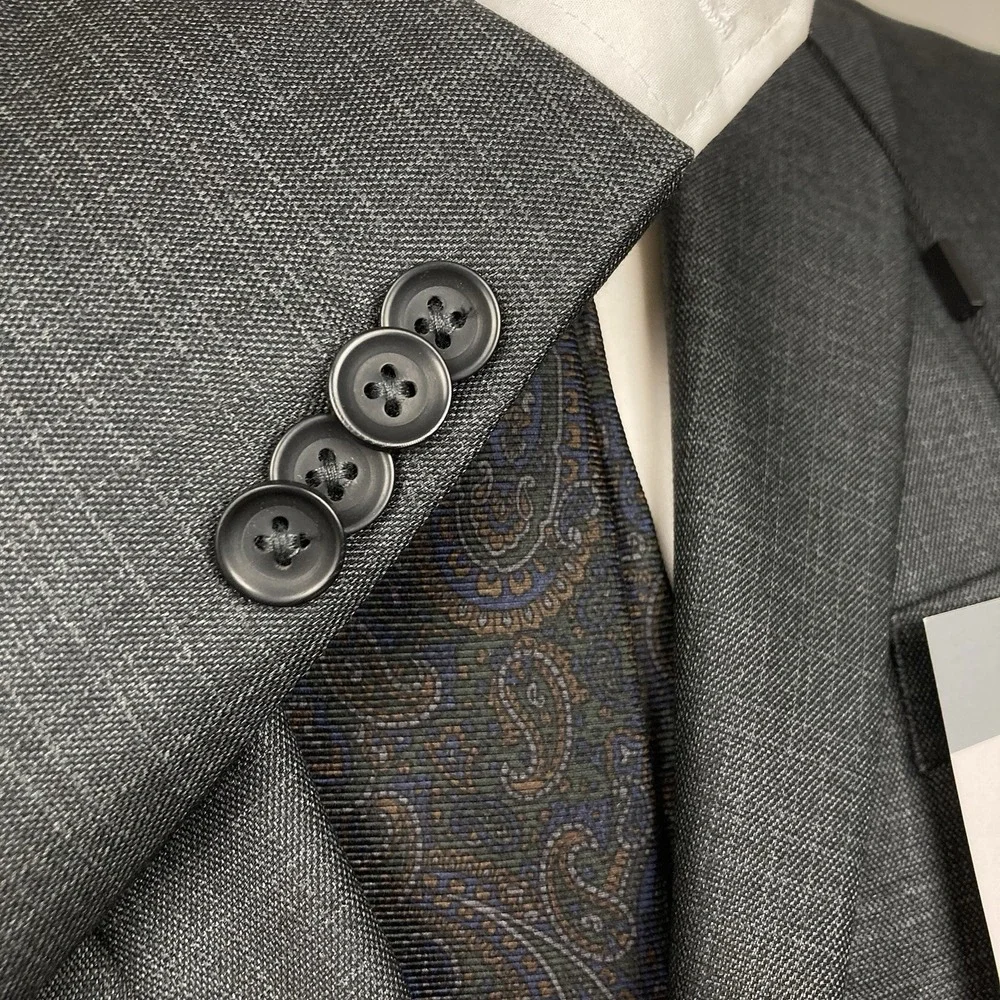 Kenneth Cole Reaction Men 2-pc Techni-Cole Suit GunMetal 46L Jacket Pant 40W 32L